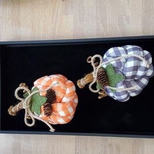 B1/G1, New, 2 Braided Pumpkins